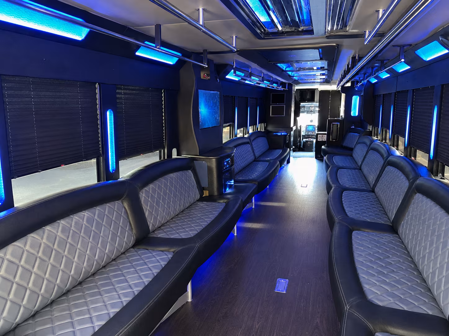 party buses for waco prom night that keep the energy going all night long